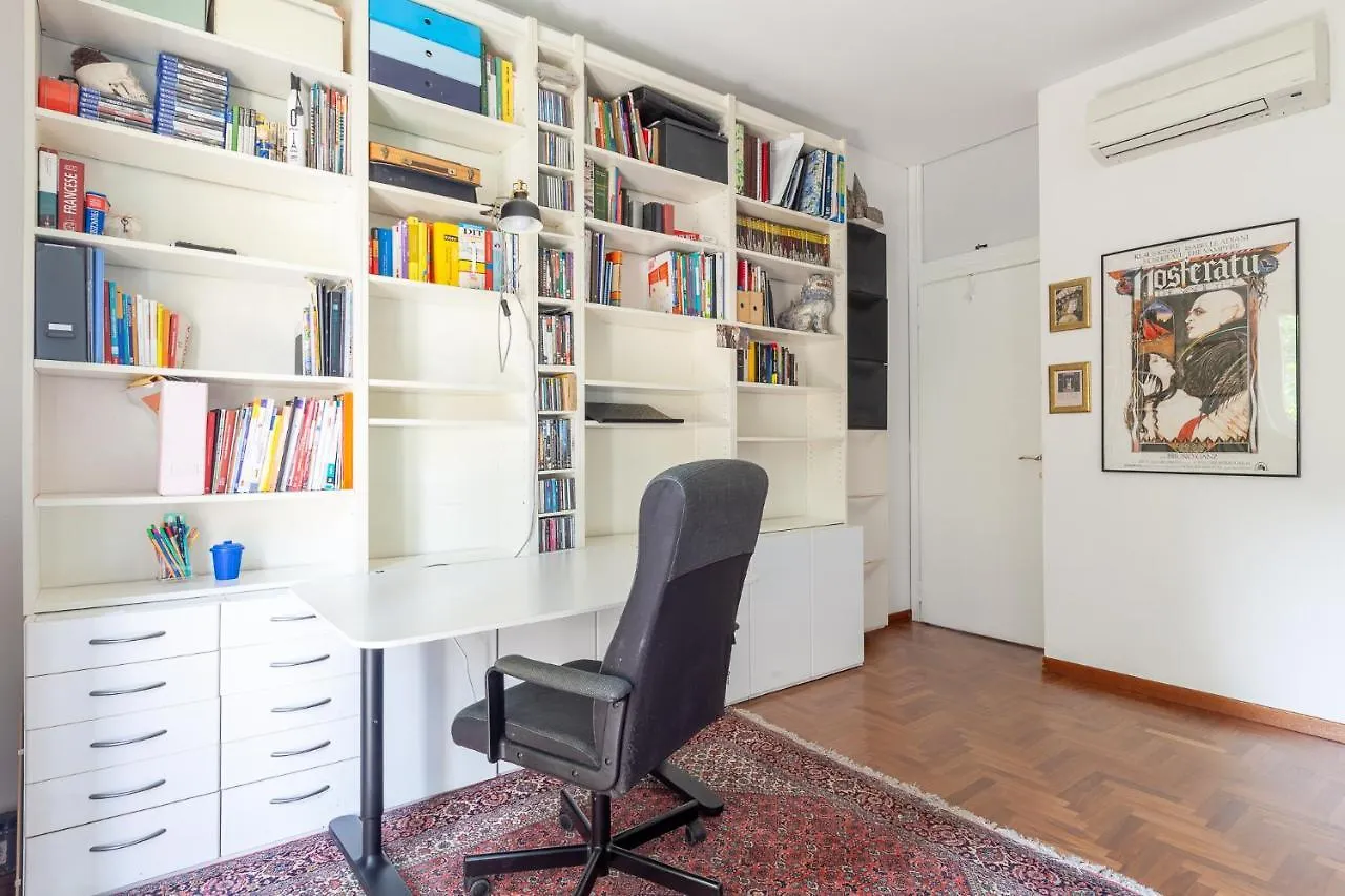 Luxury Apartment Milan City Center - Friuli 51 Master Guest איטליה