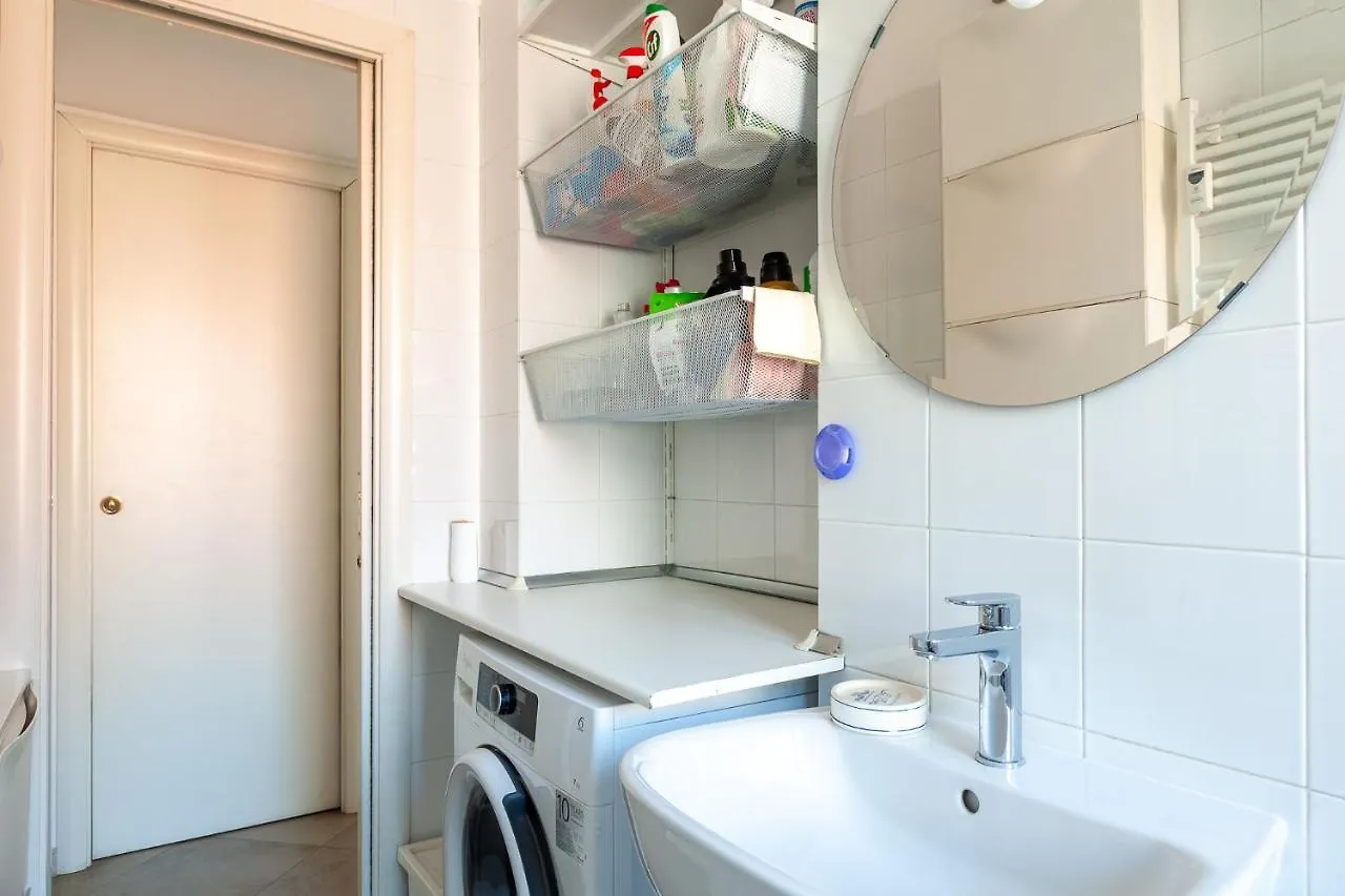 Luxury Apartment Milan City Center - Friuli 51 Master Guest איטליה